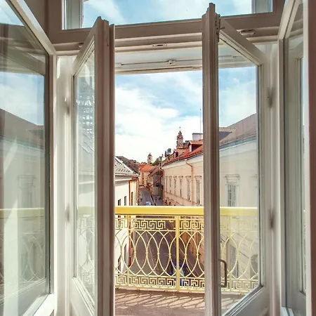 5 Bedroom Duplex In Old Town By Reside Baltic