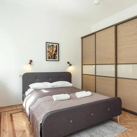 5 Bedroom Duplex In Old Town By Reside Baltic